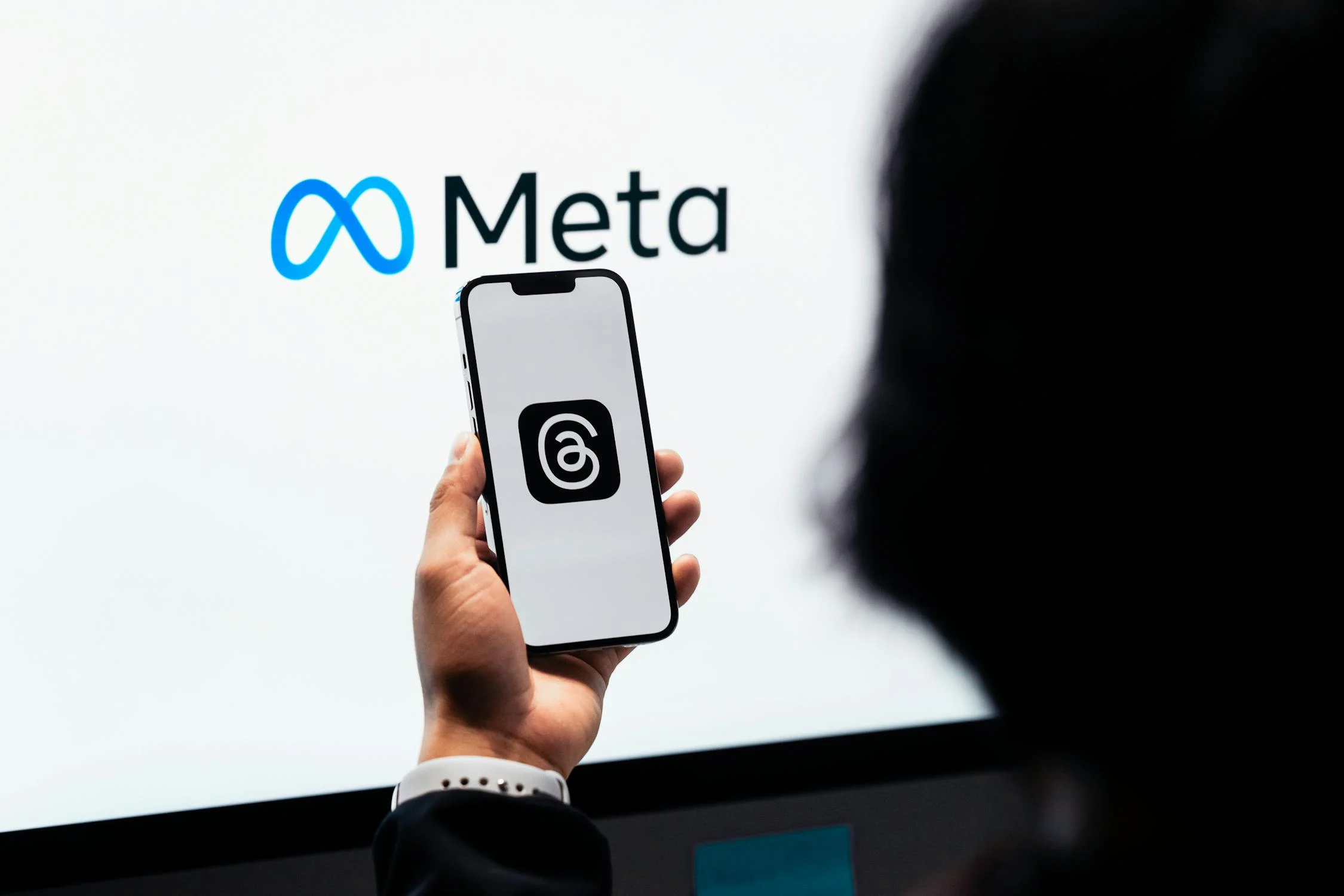 meta threads pexels