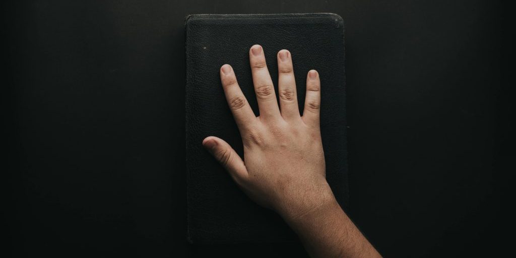 pexels-jibarofoto-2258252